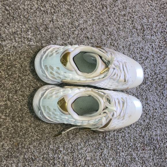 Nike Force zoom trout 6 turf gold